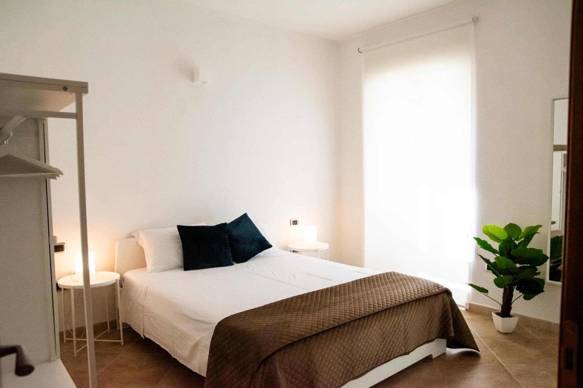 Sunshine Apartment - Appartamento Vicino Al Mare, Cagliari, Sardinia Экстерьер фото